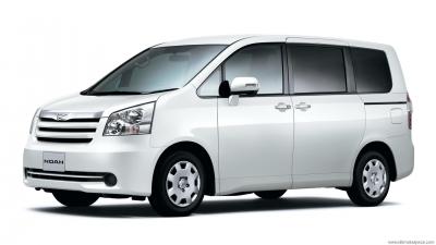 Toyota Noah X Technical Specs, Fuel Consumption, Dimensions