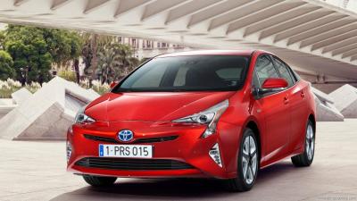 Toyota Prius+ 1.8 HSD Advance (2015)