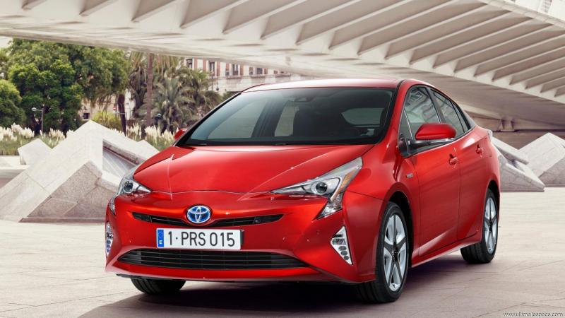 Toyota Prius+ image