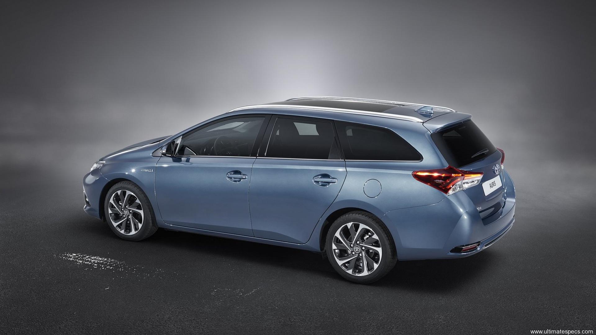 Toyota Auris Touring Sports 2015