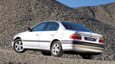 Toyota Avensis I 2.0 TD (1997)