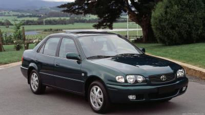 Toyota Corolla VIII Sedan 1.6 16v VVT-i (2000)