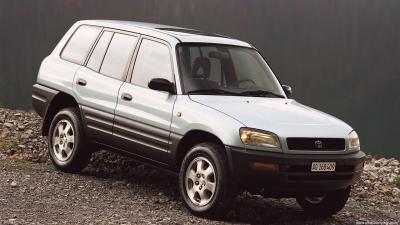 Toyota RAV4 Wagon I 2.0i (1998)