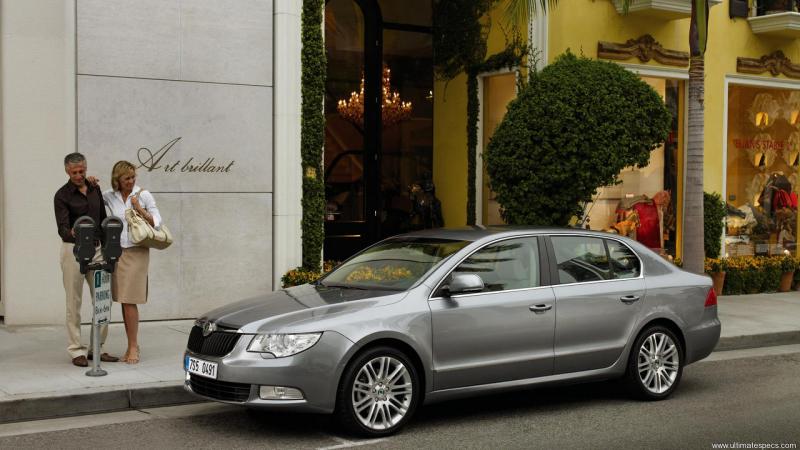 Skoda Superb 2 image