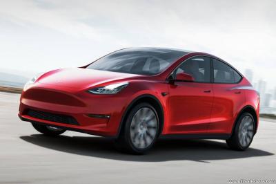 Tesla Model Y Long Range AWD (2021)