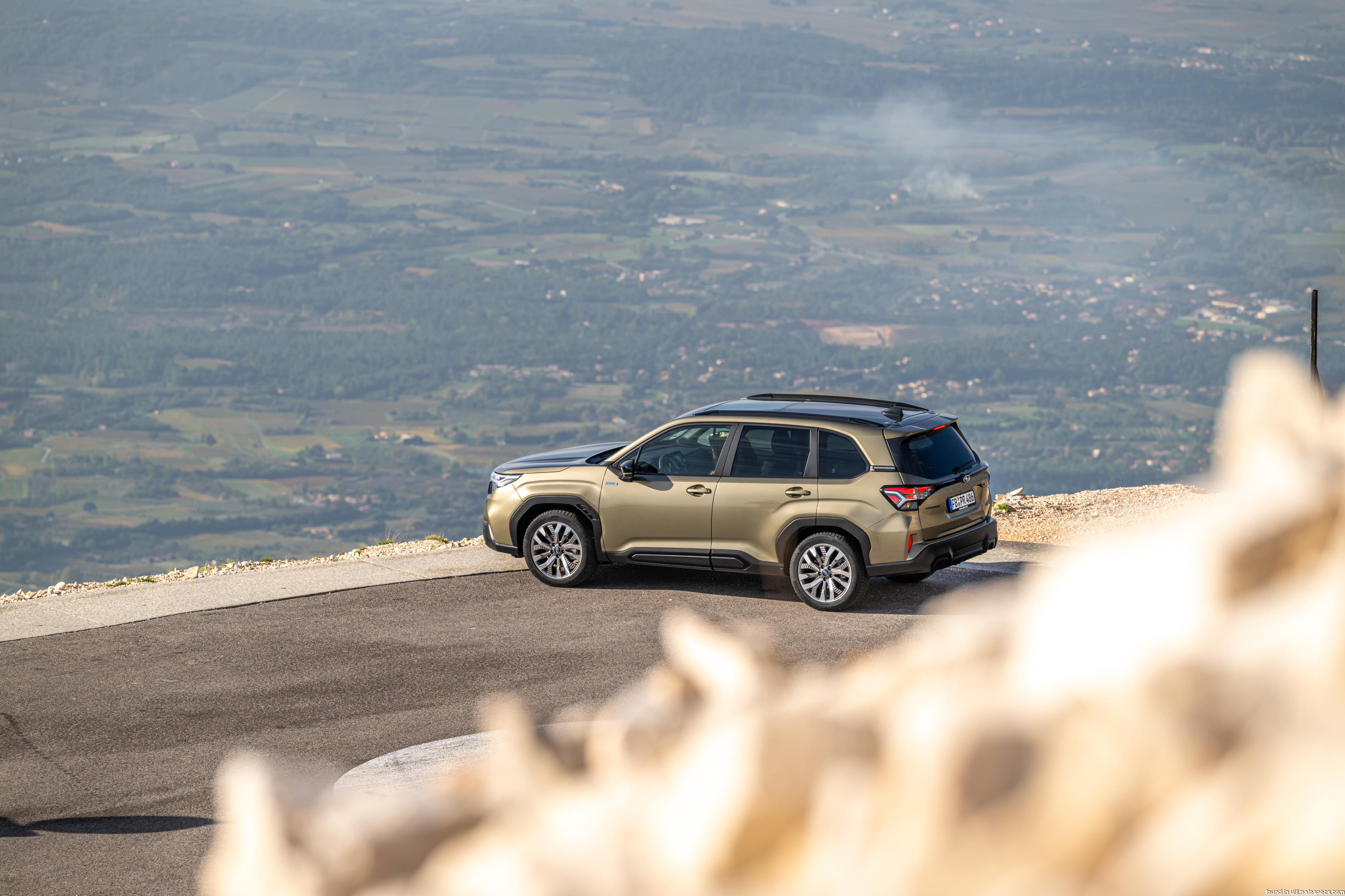 Subaru Forester 2025