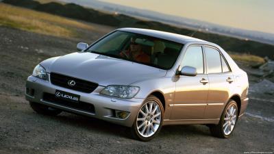 Lexus IS I 200 auto (1999)