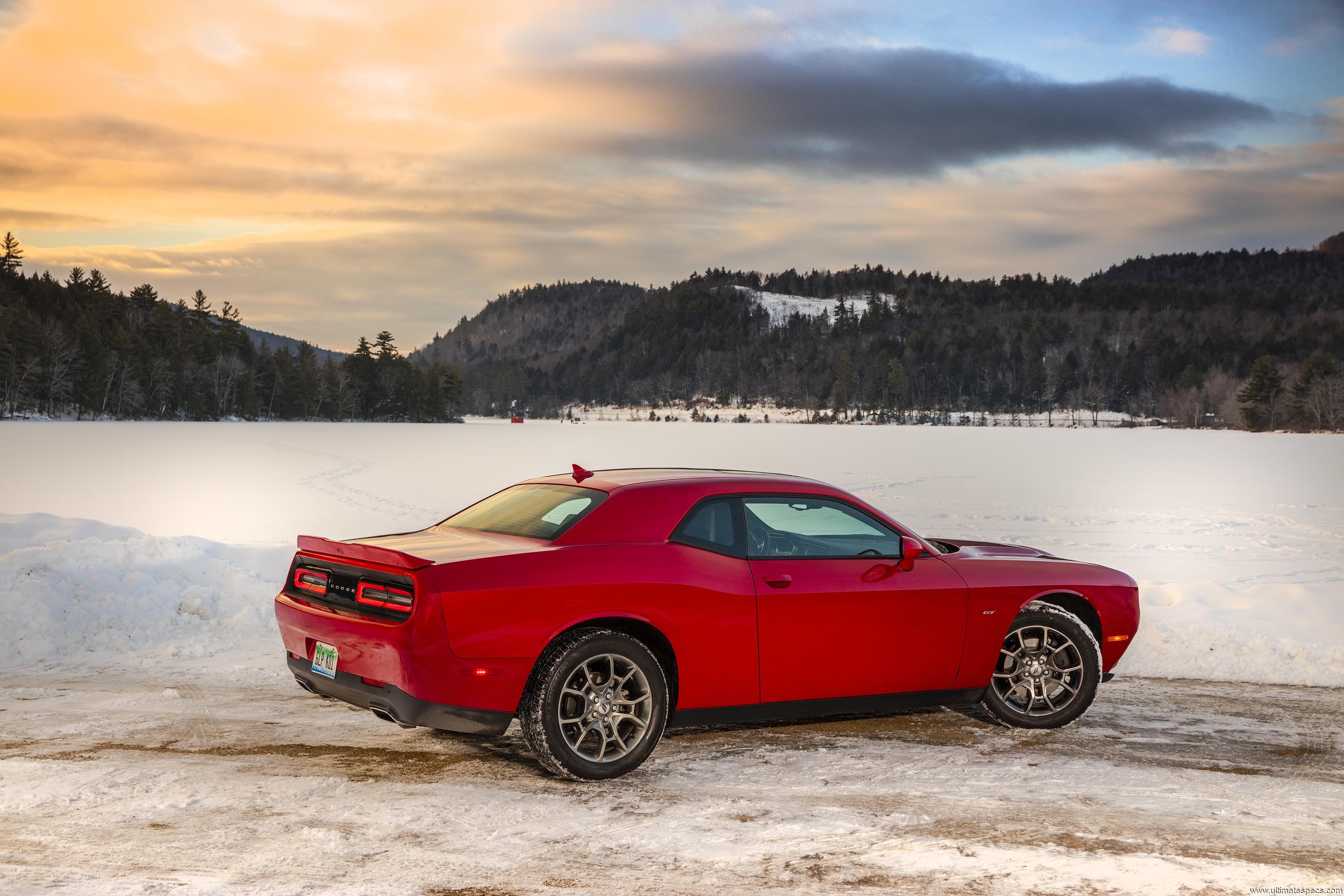 Dodge Challenger 2015