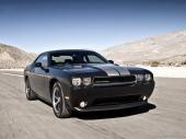 Dodge Challenger Base 2011