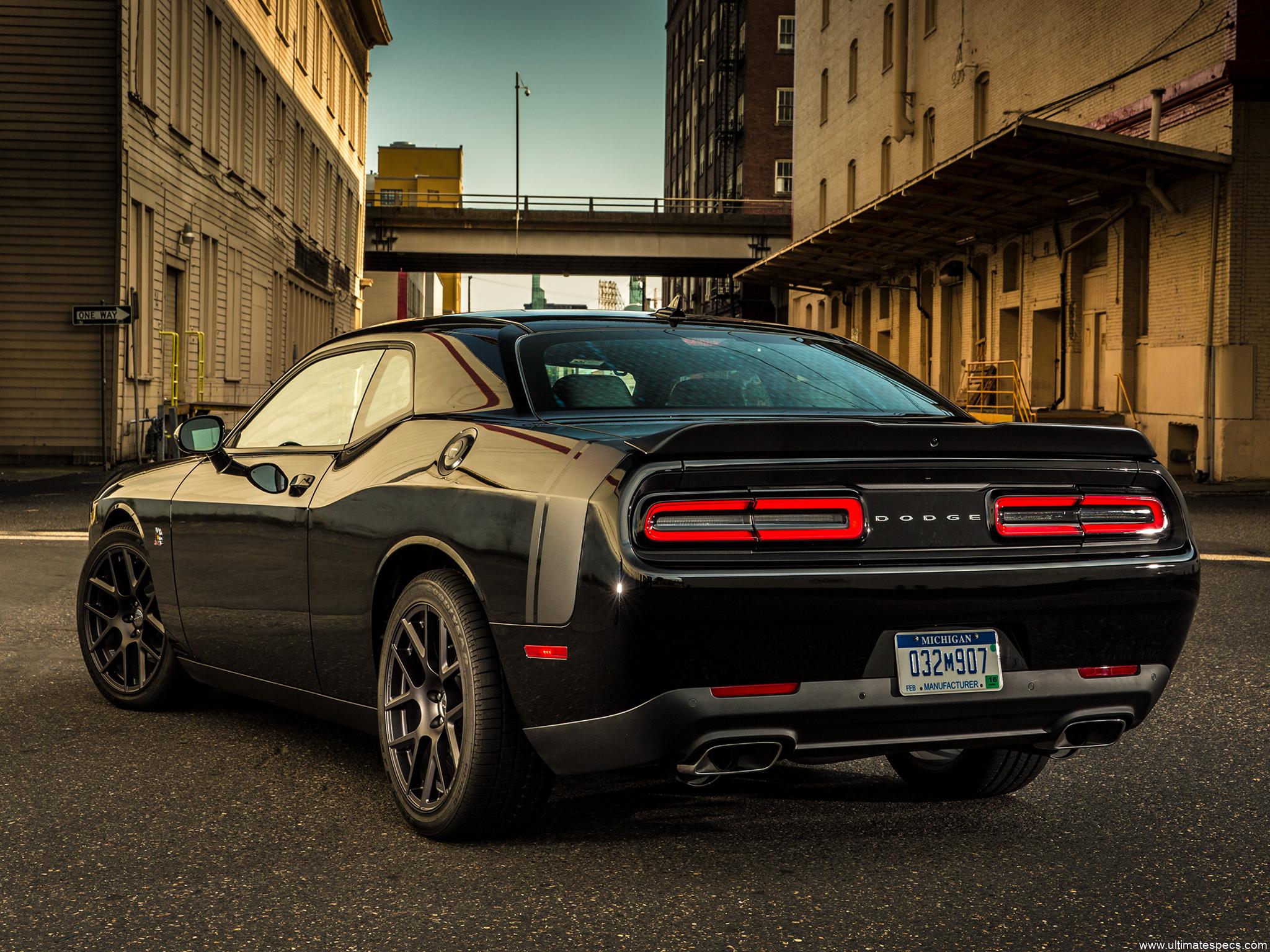 Dodge Challenger R/T 2015