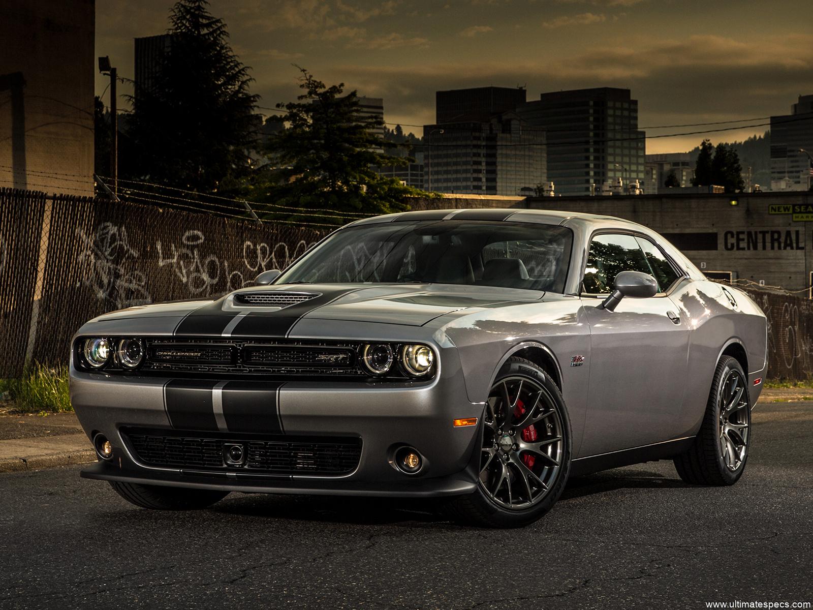 Dodge Challenger SRT 2015