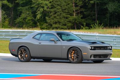 Dodge Challenger SRT 2019 Hellcat 6-speed (2018)