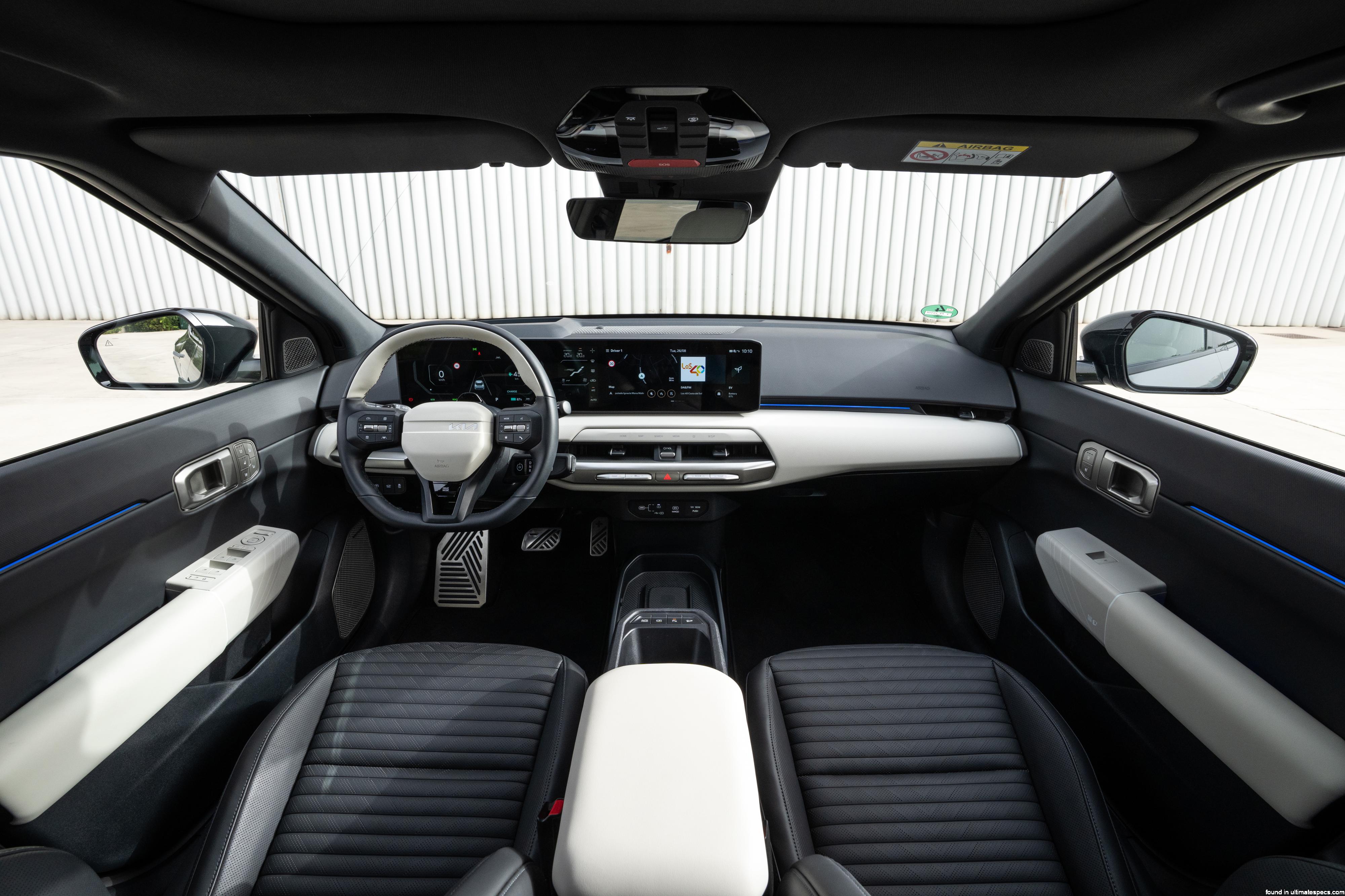 Kia EV4 Fastback/Sedan
