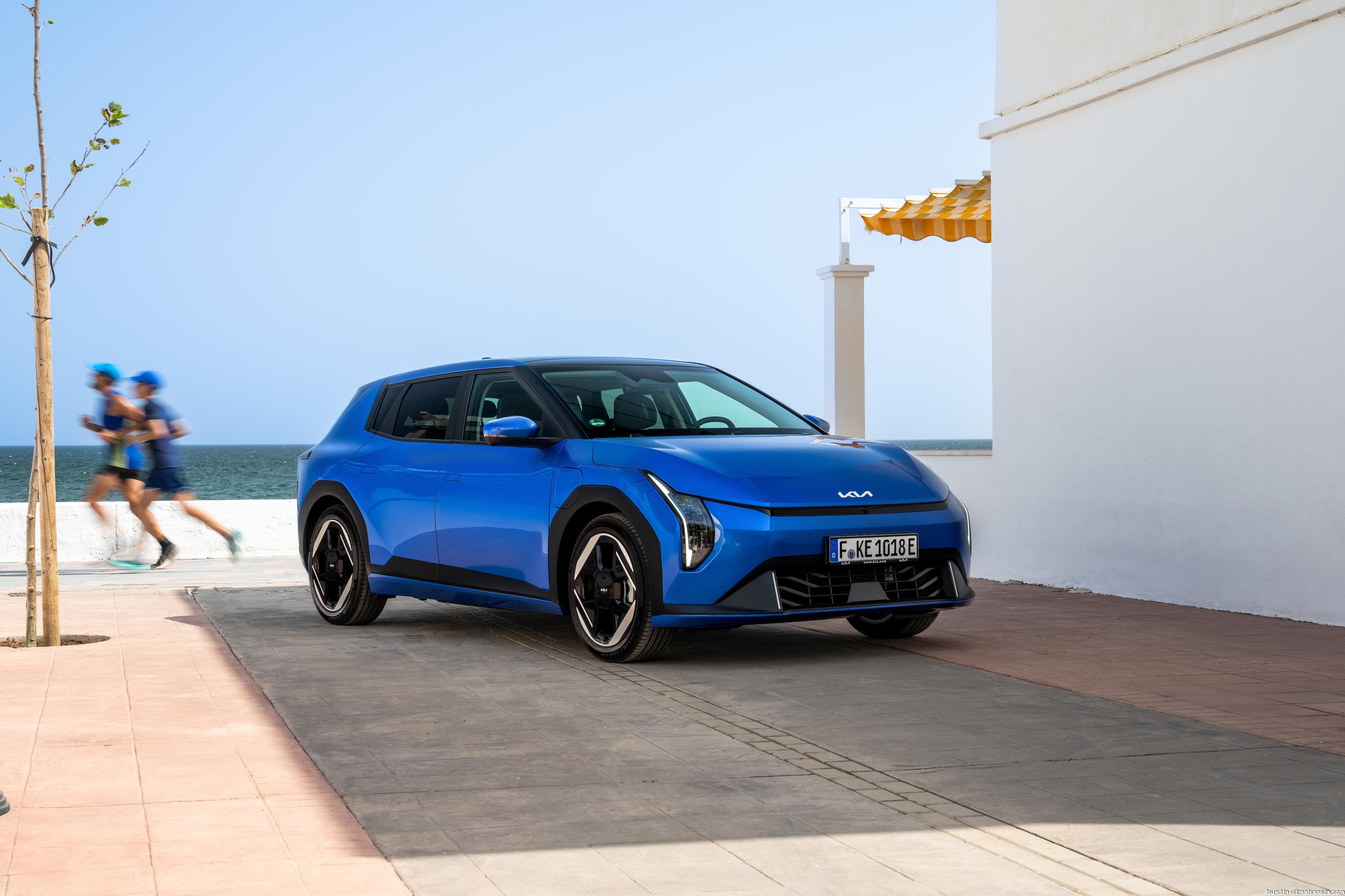 Kia EV4