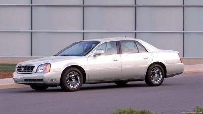 Cadillac DeVille VIII DTS (2001)