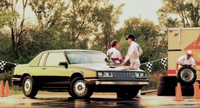 Buick LeSabre Coupe 1986 3.8 V6 Grand National (1985)