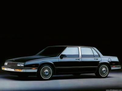Buick LeSabre Sedan 1987 3.8 V6 Custom (1986)