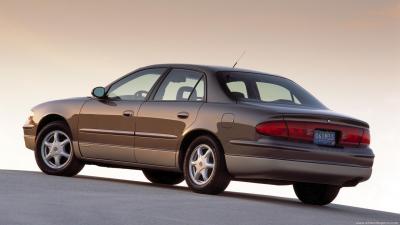 Buick Regal IV LS (1997)