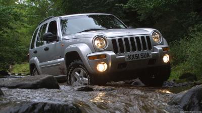 Jeep Cherokee (KJ) 2.4i (2005)