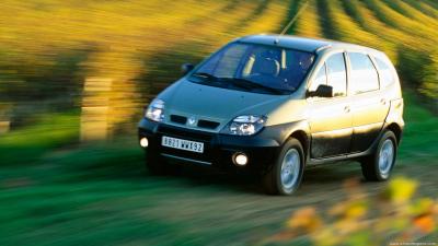 Renault Scenic RX4 1.9 dCi (2000)