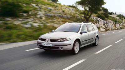 Renault Laguna 2 Phase 2 Break 1.9 dCi 120HP Luxe Privilege (2005)