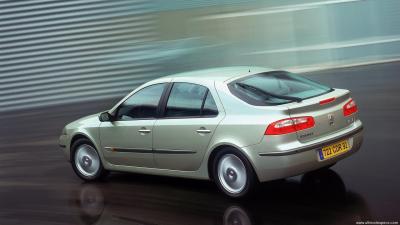 Renault Laguna 2 Phase 1 2.0 16v Privilege (2001)