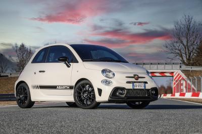 Abarth 695 Competizione 180HP (2022)