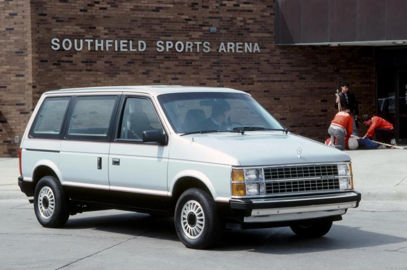 Dodge Caravan 1984 image