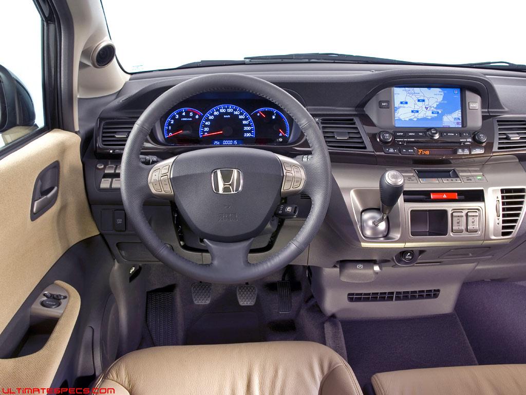 Honda FR V
