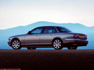 Jaguar XJ (X350) 8 4.2 V8 (2004)