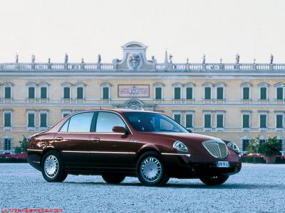 Lancia Thesis 3.0 V6 24v (2007)