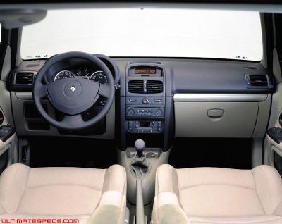 Renault Clio 2 Phase 2 5 Doors 1.4 16v Pack Dynamique (2001)
