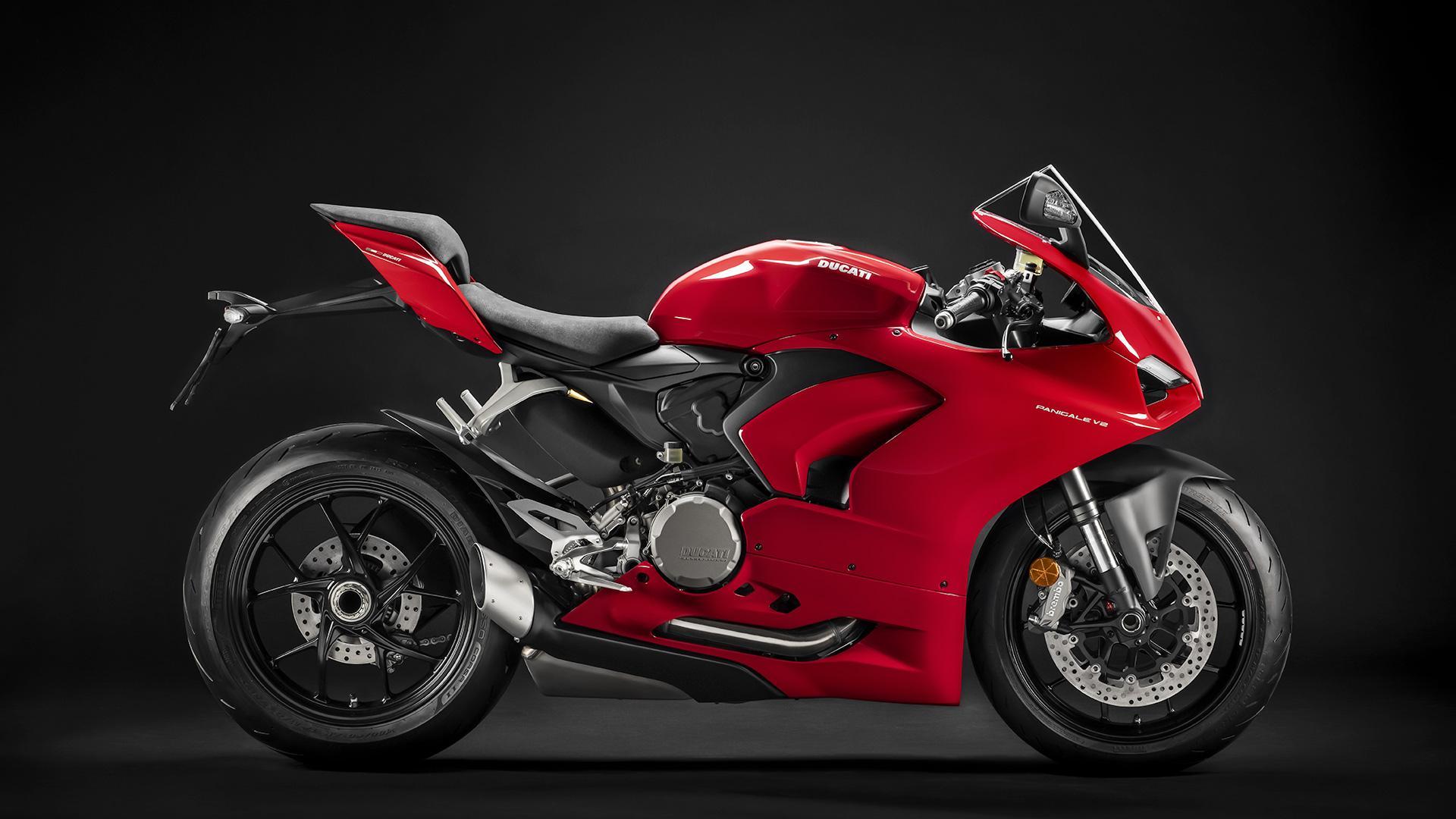 Ducati Panigale V2 picture